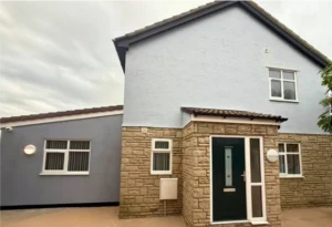 Featured Images of Large 6-Bed Detached House