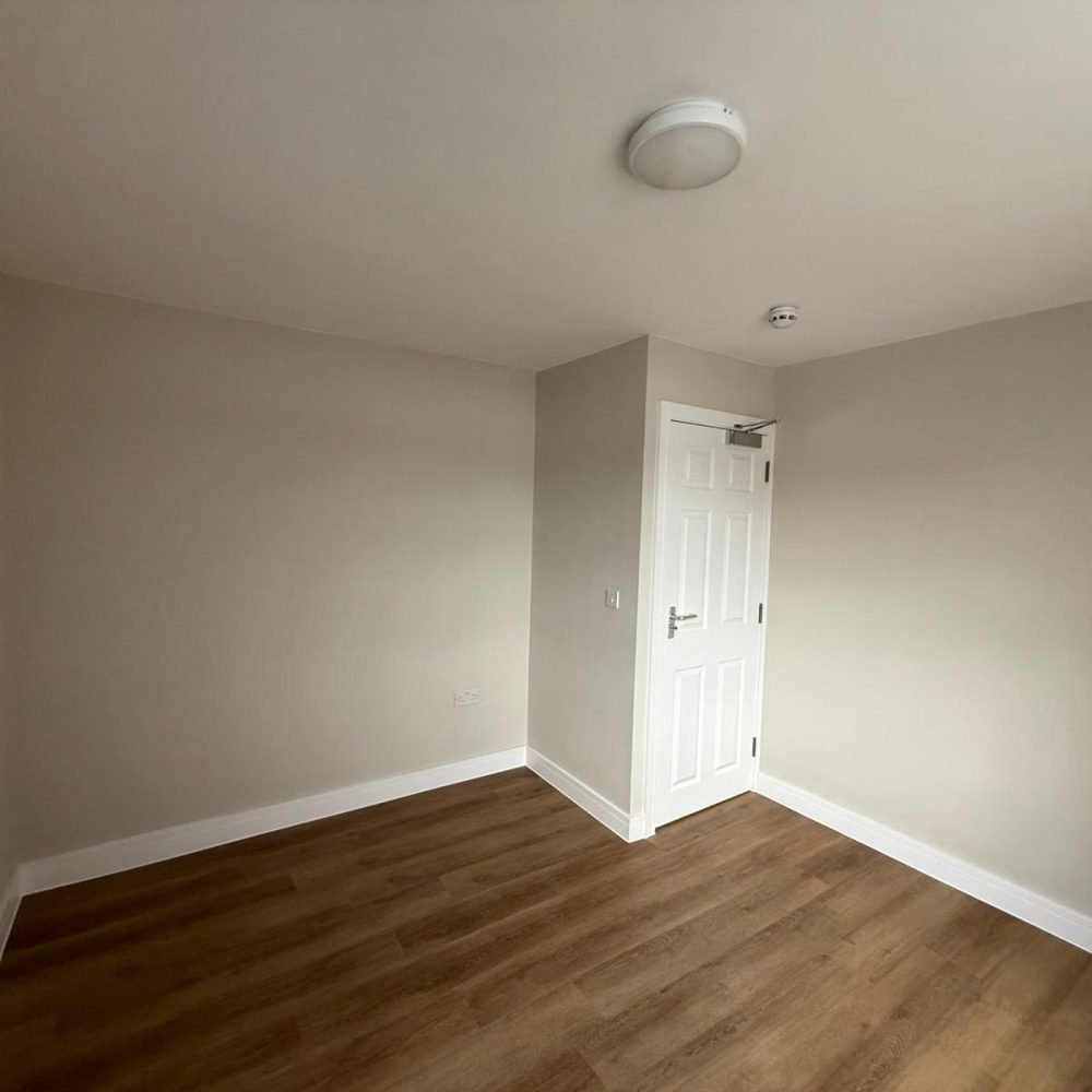 Upper Station - Bedroom 6 - 1